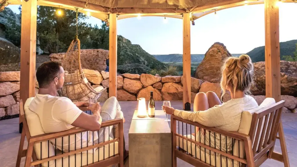 romantic glamping destinations usa