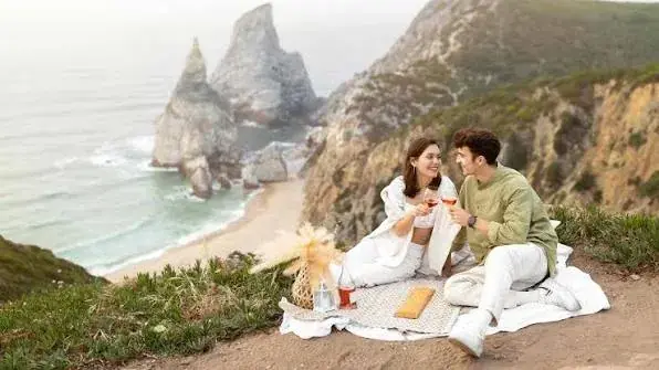 Top Honeymoon Experiences in America: Analytical Planning Framework